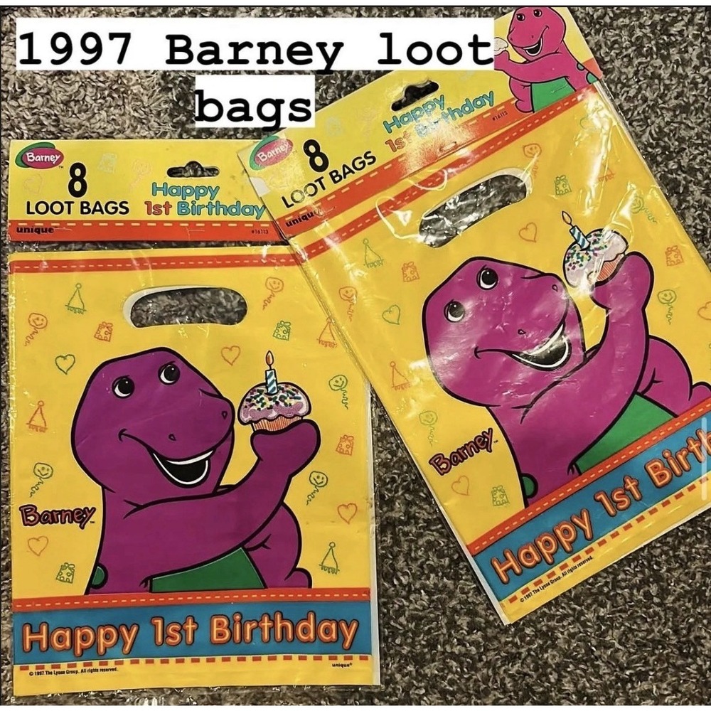 Vintage BARNEY Happy 1st Birthday Loot Bags Pack of 8 New 1997 Party Candy Bags